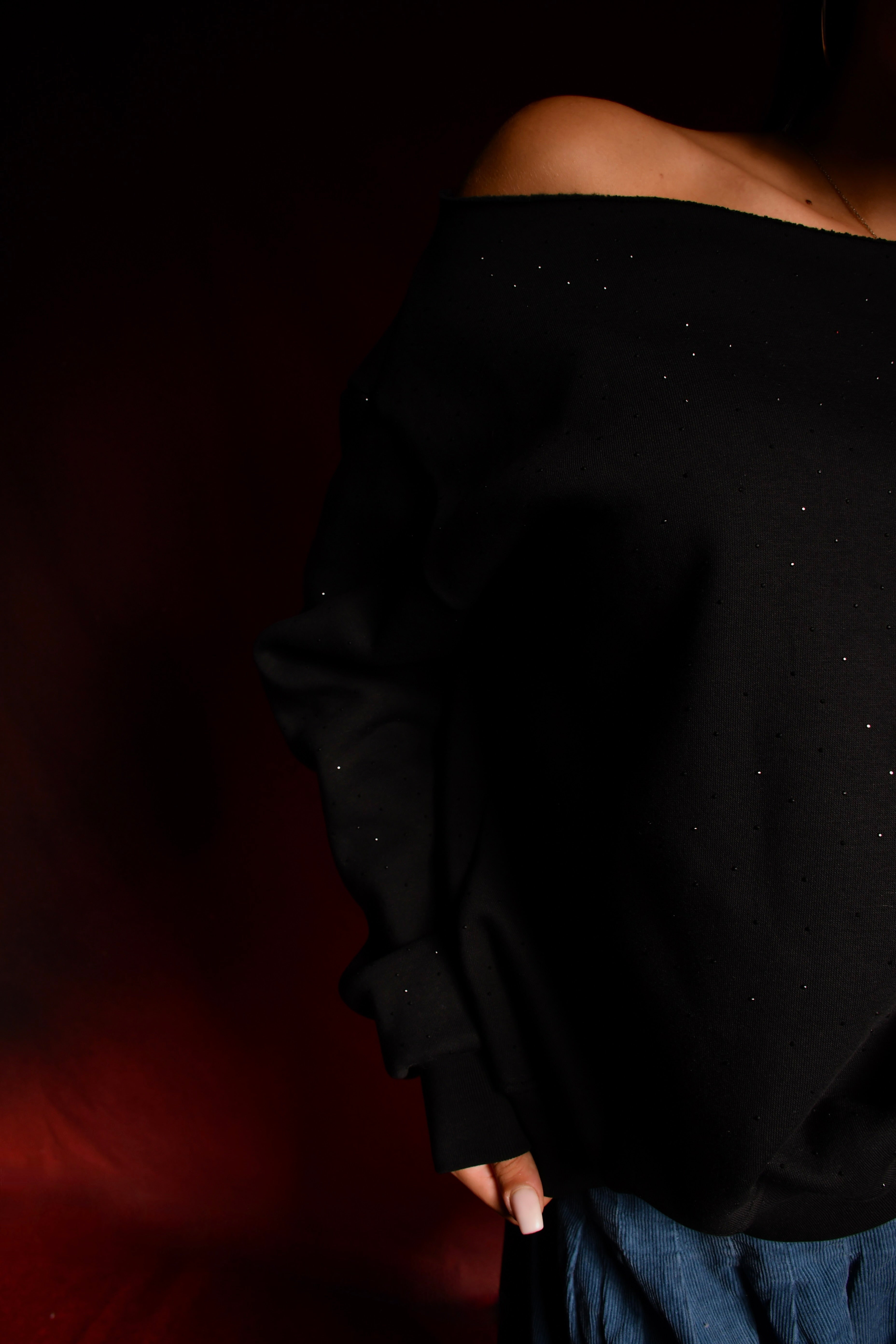 The Citylight Signature Off-Shoulder